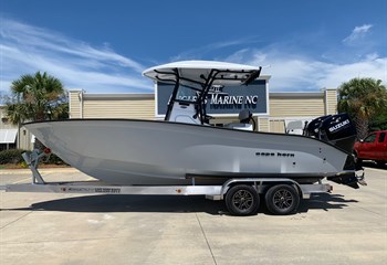 2025 Cape Horn 24XS Whisper Gray Boat